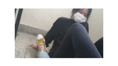 계단간단레깅스녀양말신고 풋잡딸 [얼공작]